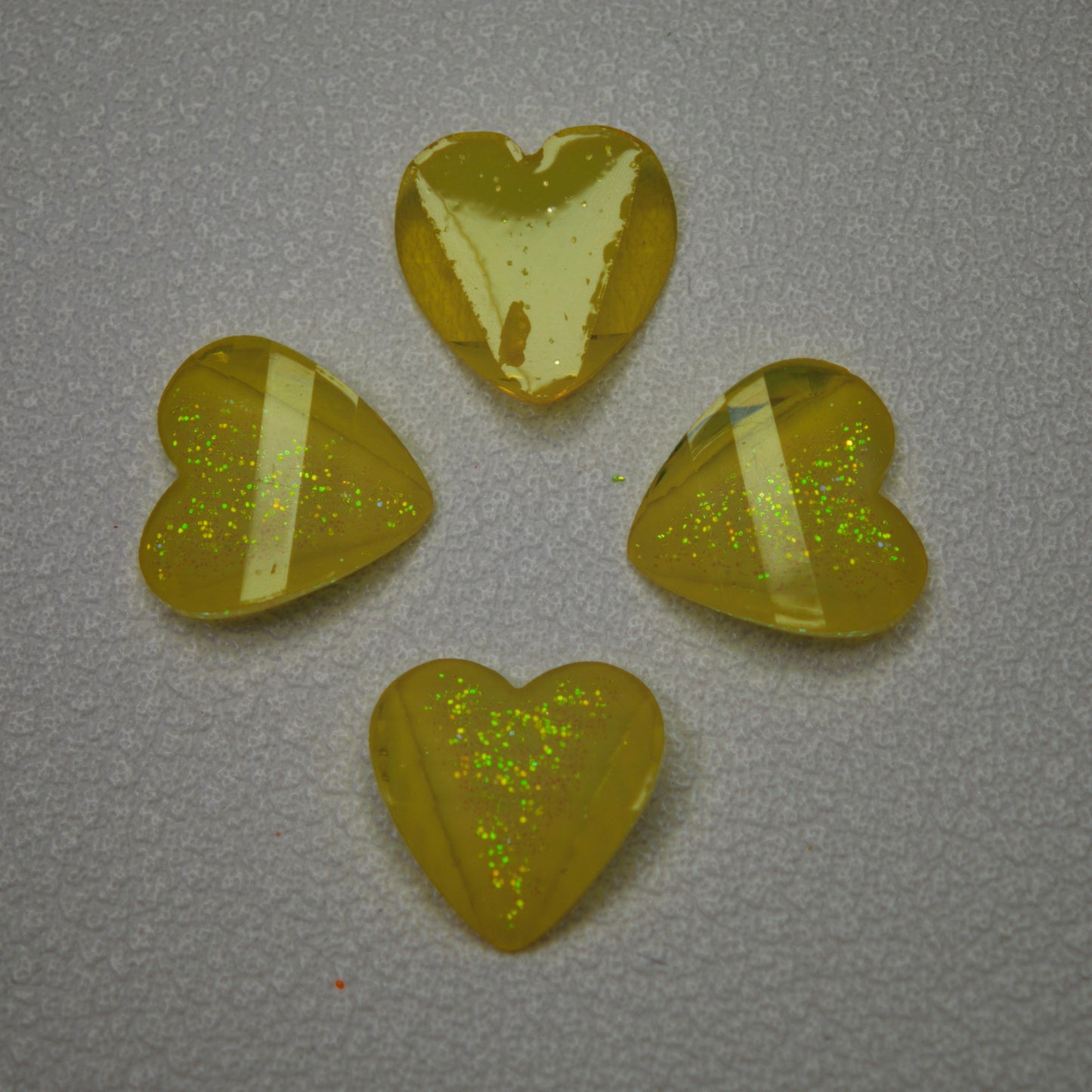 [KM7008]- 8mm*8mm Love Heart Shaped Petals Charms, Flat Bottom Peach Heart Resin Diamonds