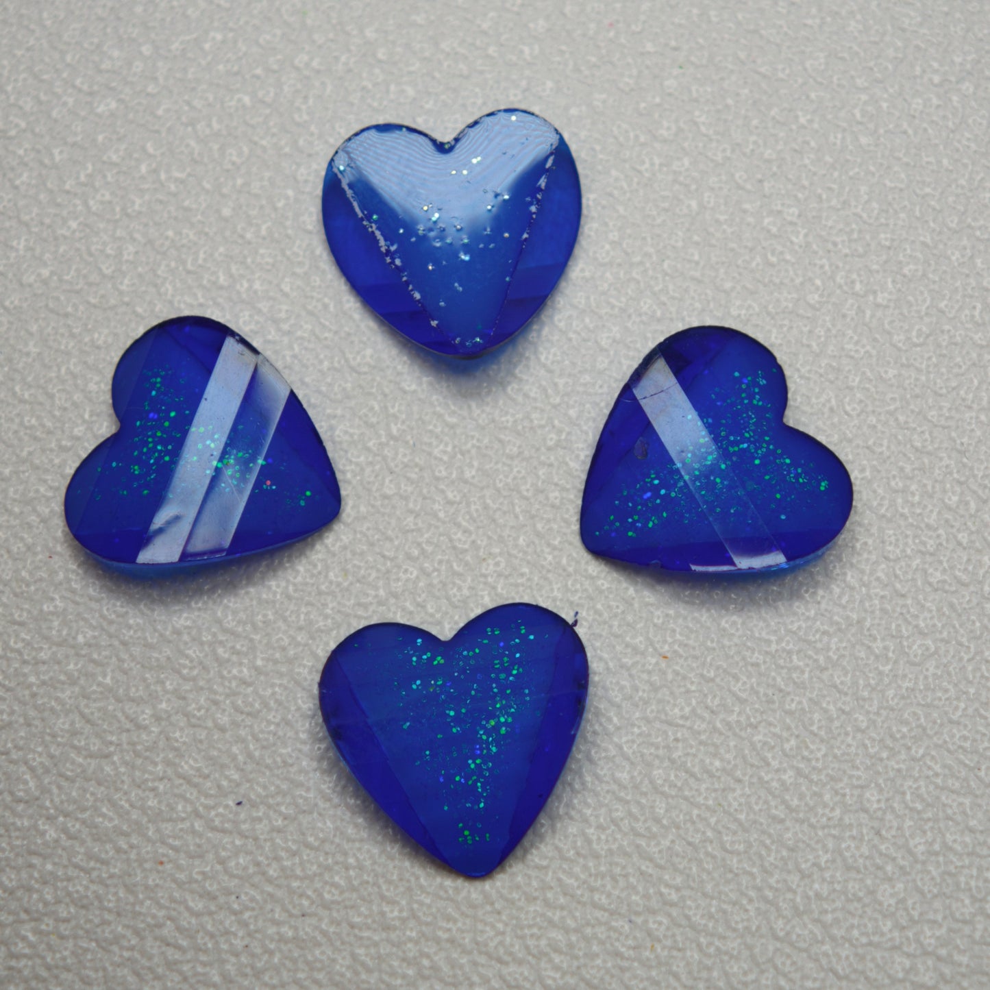 [KM7008]- 8mm*8mm Love Heart Shaped Petals Charms, Flat Bottom Peach Heart Resin Diamonds