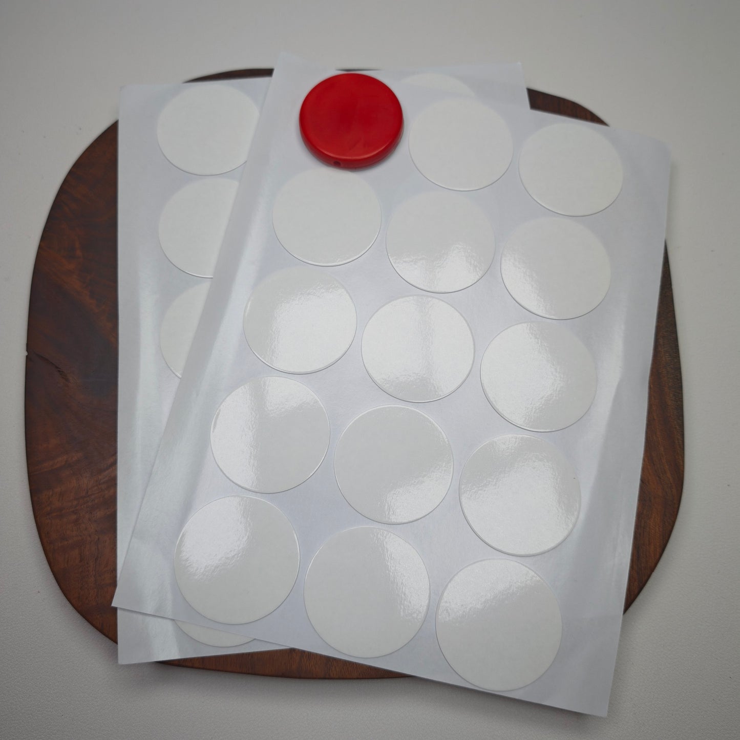 Circles Diameter Options: 8mm, 10mm, 15mm, 20mm, 25mm, 30mm, 40mm, Pre-Cut Nano Round Double Sided Sticker Tapes, Round Multiple Sizes:[KM7017]0.8cm, [KM6860]1cm, [KM7018]1.5cm, [KM6859]2cm, [KM7019]2.5cm, [KM7020]3cm, [KM7021]4cm