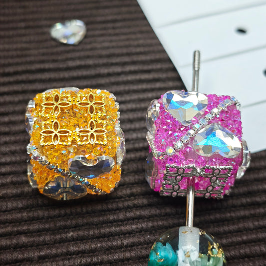 [KM7028]- 20.5mm Love Heart Square Cube Fancy Beads