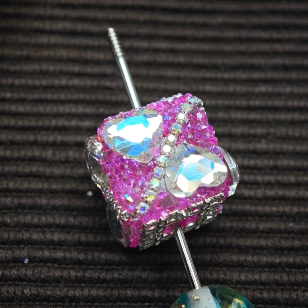 [KM7028]- 20.5mm Love Heart Square Cube Fancy Beads