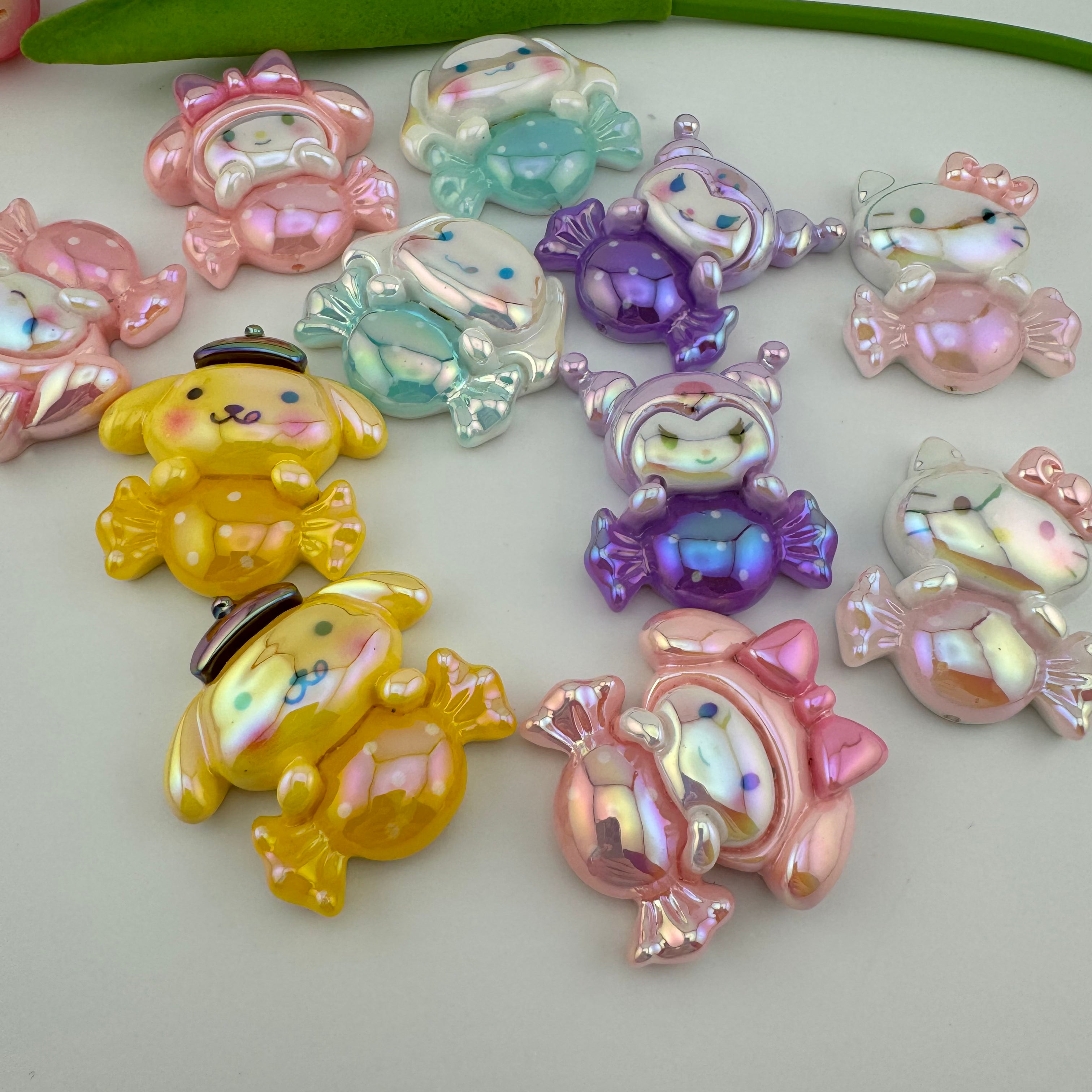 Candy Color UV Shiny Sanrio Resin Beads Fit For Beadable Pens