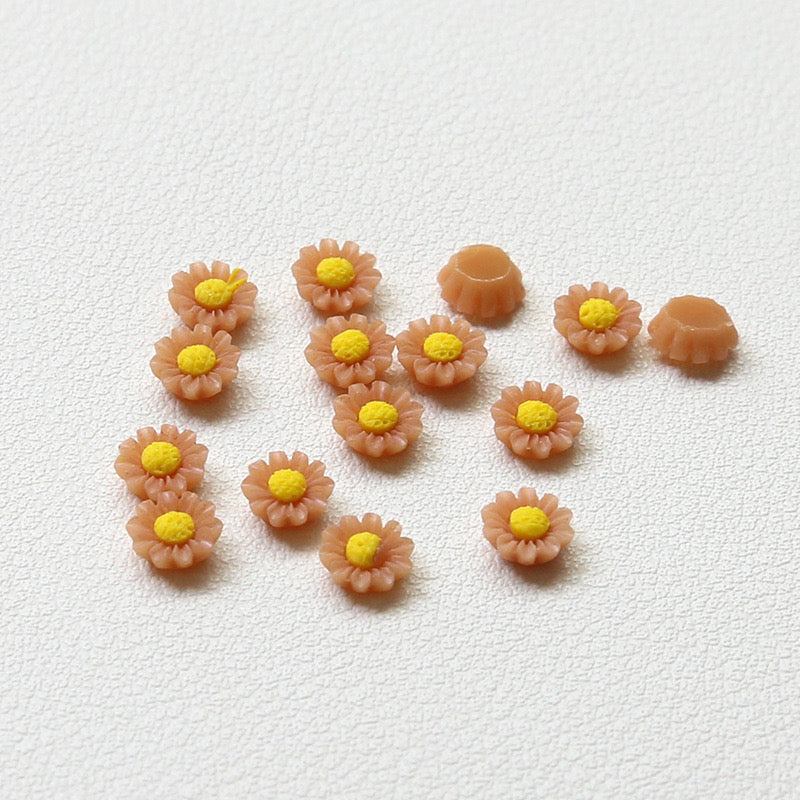 6MM Dasiy Flower Resin Nail Charms For Making Fancy Bead Or Fancy Pen