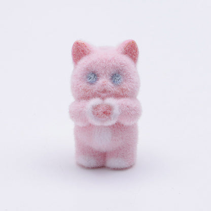 FS5209- Cat Holding A Loving Heart Flocked Three-Dimensional Beads