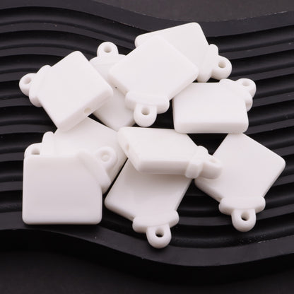 FS6219- 25×28Mm Rectangular Based Bead With Hanging Hole