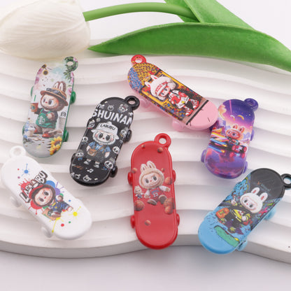 FS6287- Labubu Skateboard Pendant
