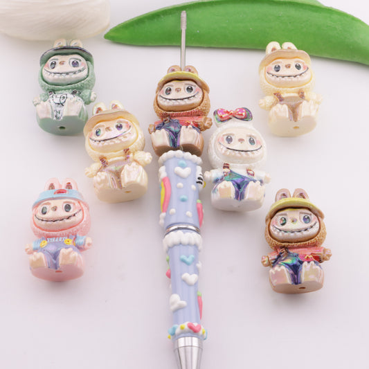 FS6362- Sitting Posture Pulling Labubu Resin Beads Through Holes