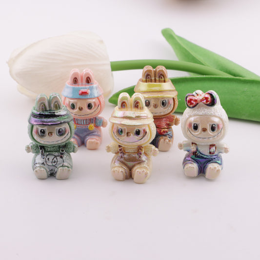 FS6362- Sitting Posture Pulling Labubu Resin Beads Through Holes