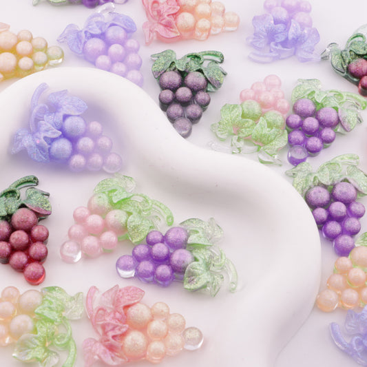 FS6384- 35×26Mm Luminous Grape Charms