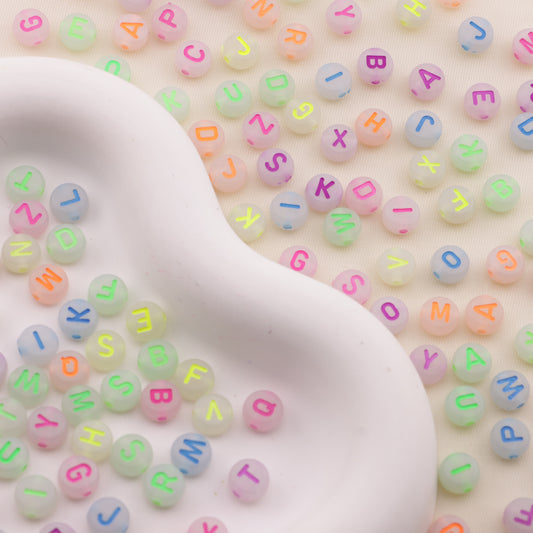 FS6545- 4*7 Aperture 12mm 4*7 Font Mixed Color Luminous Acrylic Letter Beads
