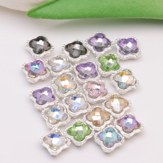 FS5613- 11mm Alloy Diamond-Embedded 8-Hole Beads