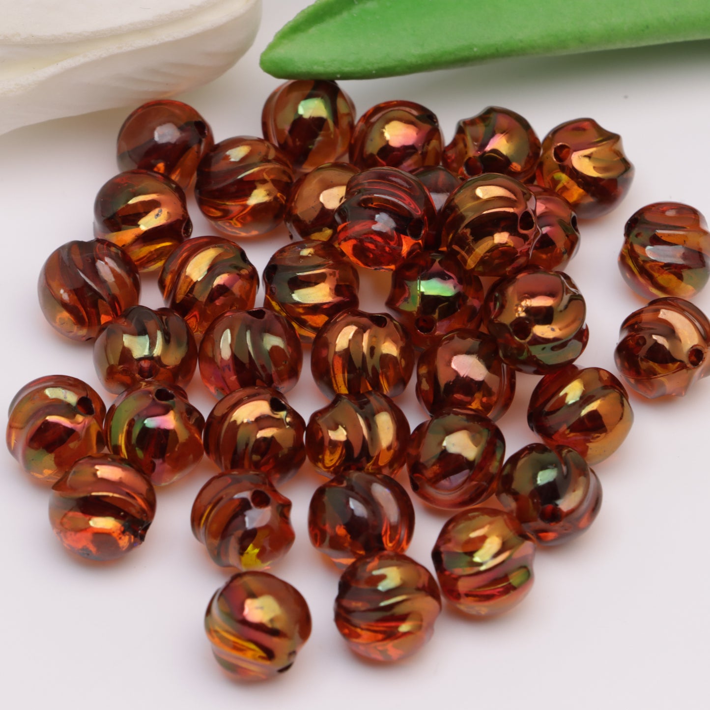 FS4877- 12mm Pumpkin Beads
