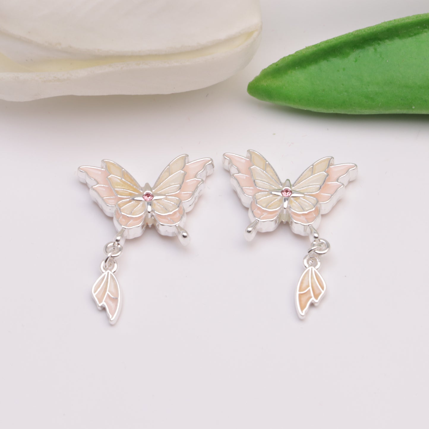 FS4385-15*20mm  Butterfly Pendant With Alloy Beads