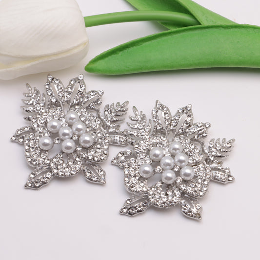 FS5427- 50*56mm Flower With Leaf Metal Charms Pearl And Diamond-Added Flower Alloy Patches With Leaves