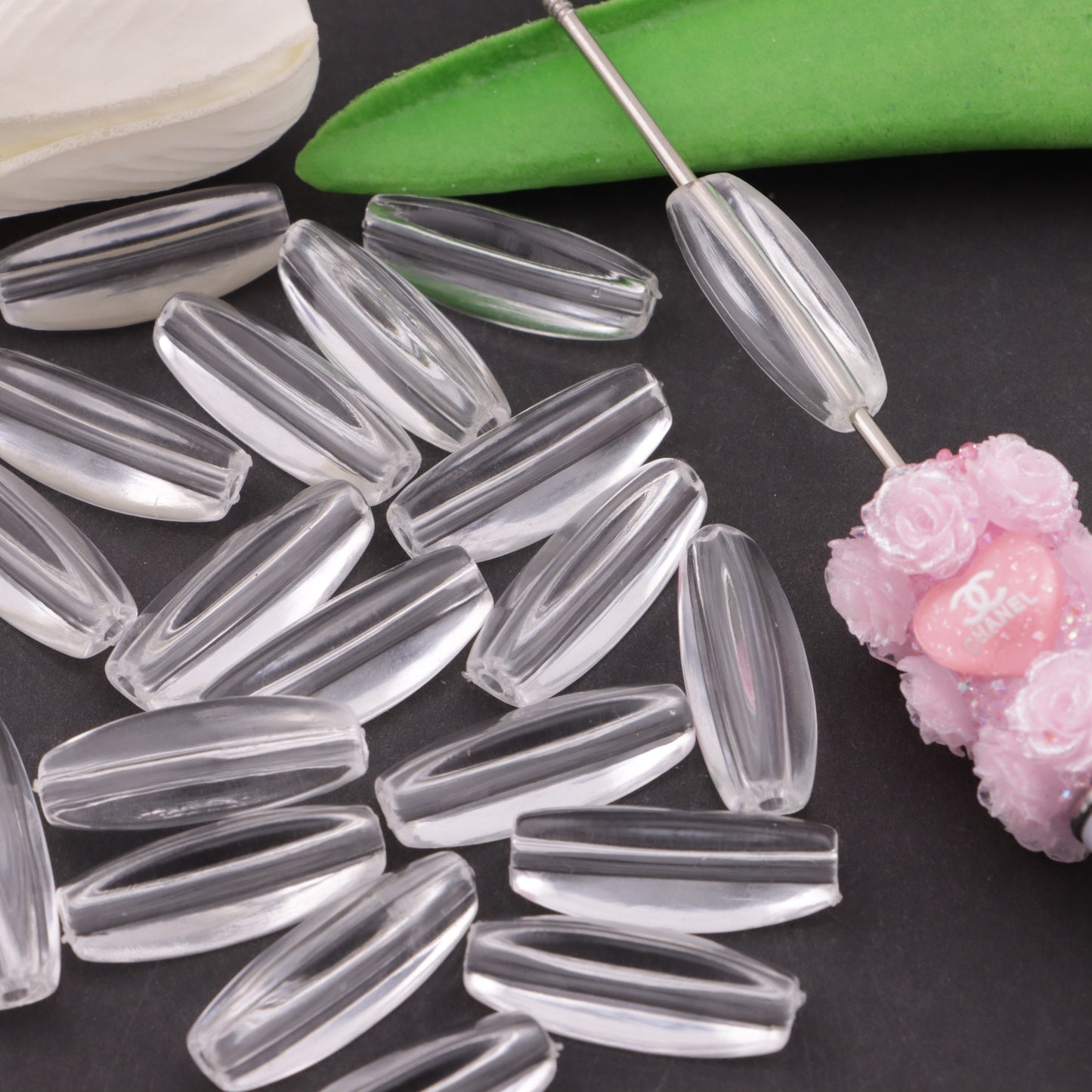 FS1501- 25mm Long Three-Sided Diamond Based Beads