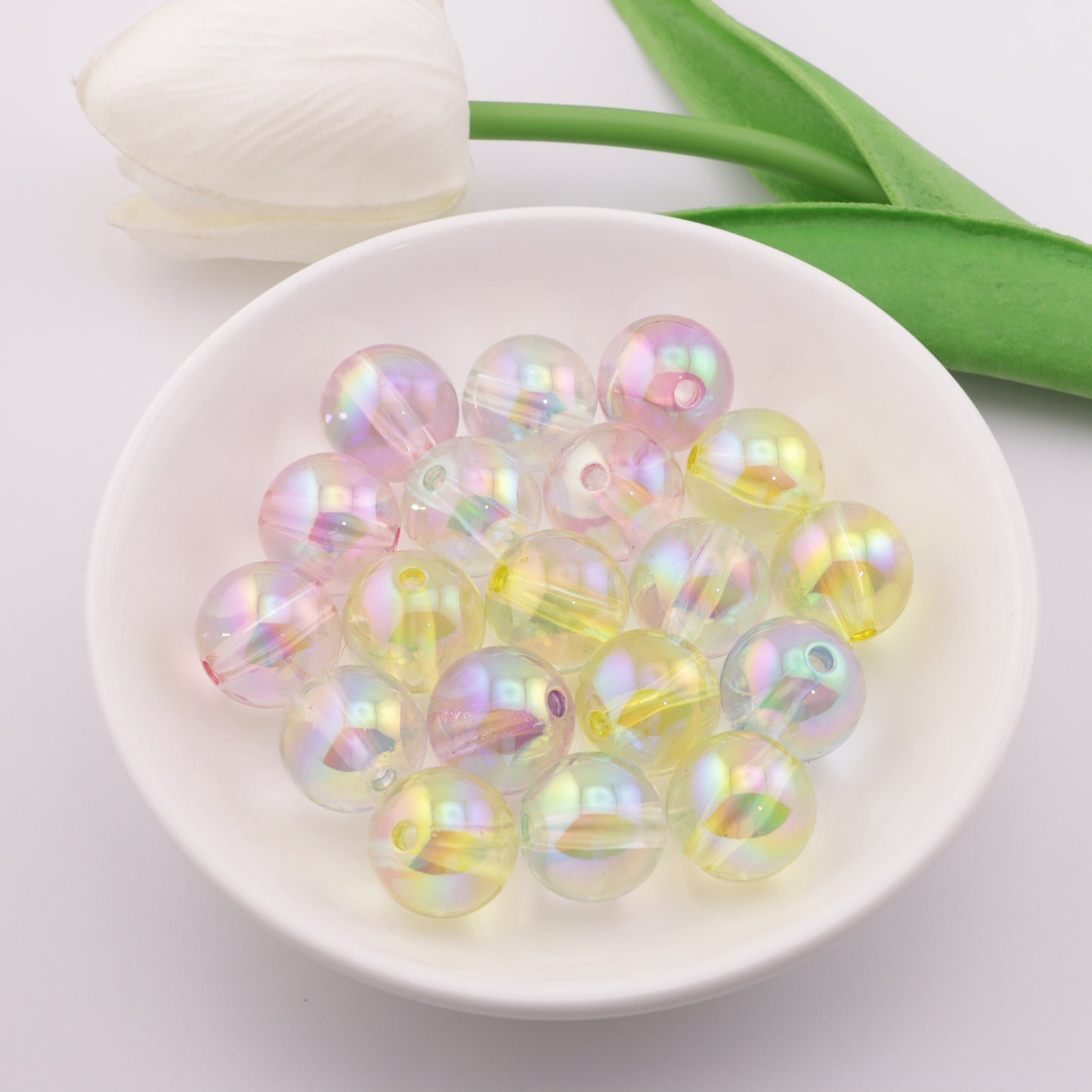 FS5417- 16mm Mixed-Color Transparent Acrylic Beads UV