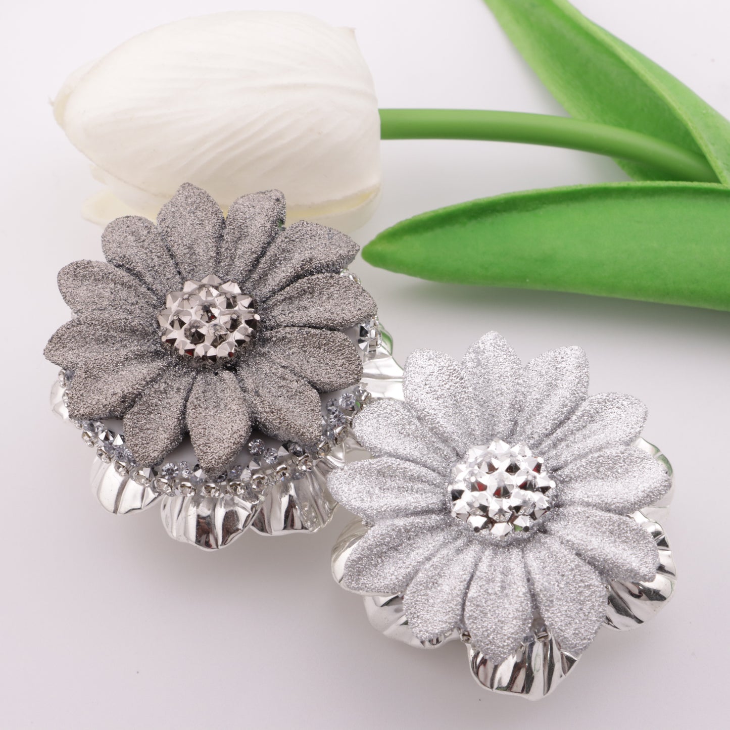 FS5155-44mm Heavy - Industry Flowers And Beads