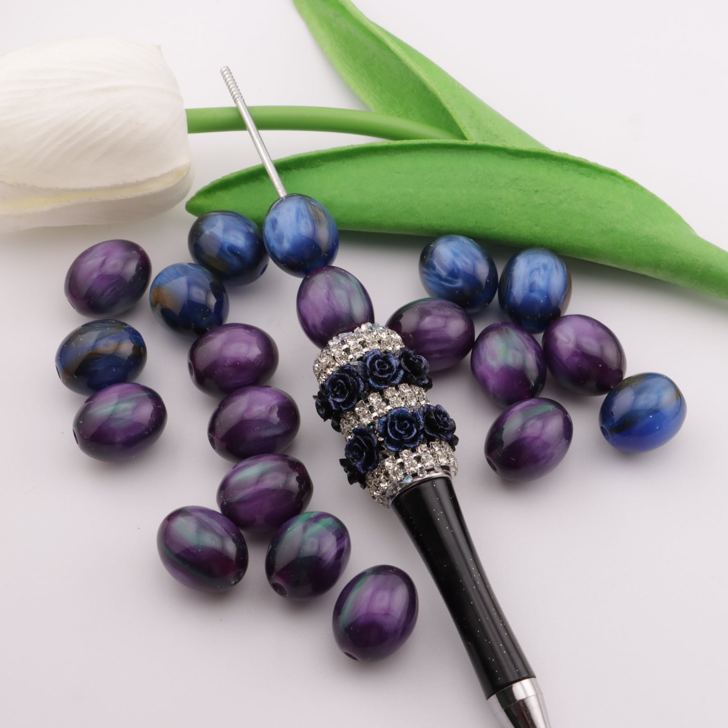 FS1815- Oval Resin Beads
