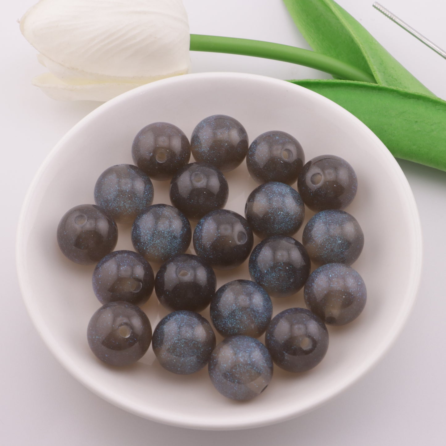 FS3541- 16mm Fine Glitter Luminescent Resin Beads