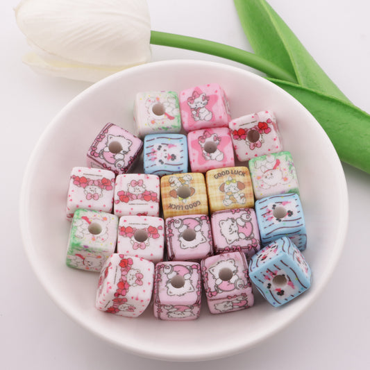 FS4424- 15mm Mikko Square Beads