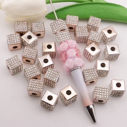 FS5294- 13mm Four-Sided Diamonds Plastic Square Beads