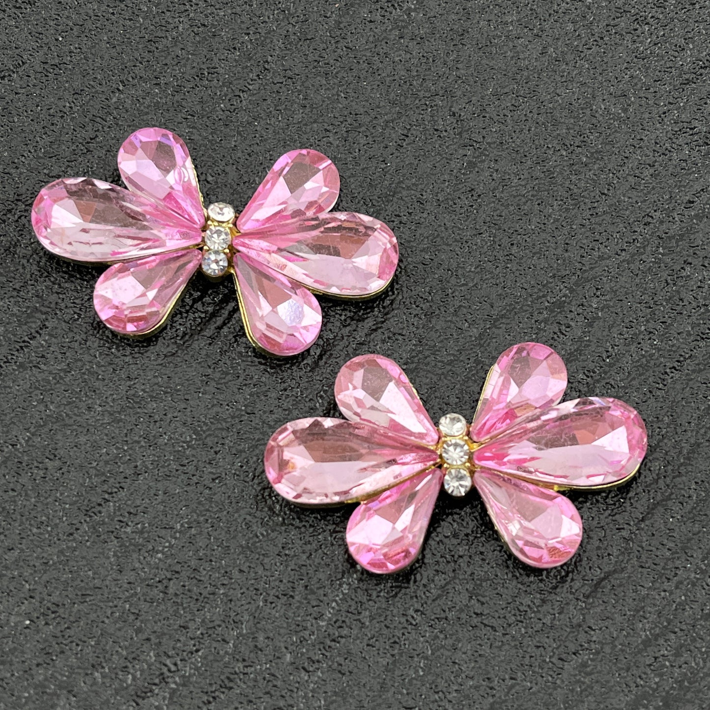 FS0656- 6 - Petal Flower Alloy Patch 39MMmm