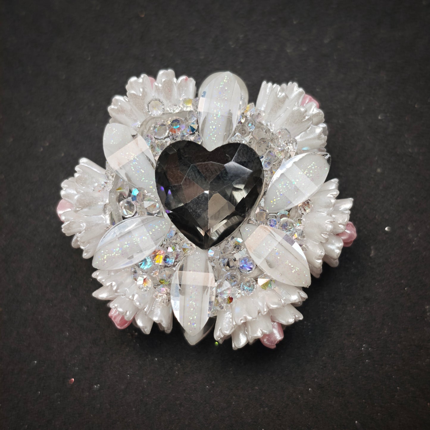 [KM6920]- 32mm Loving Heart Diamonds Round Fancy Beads ,with Flower, Fit Beadable Pens