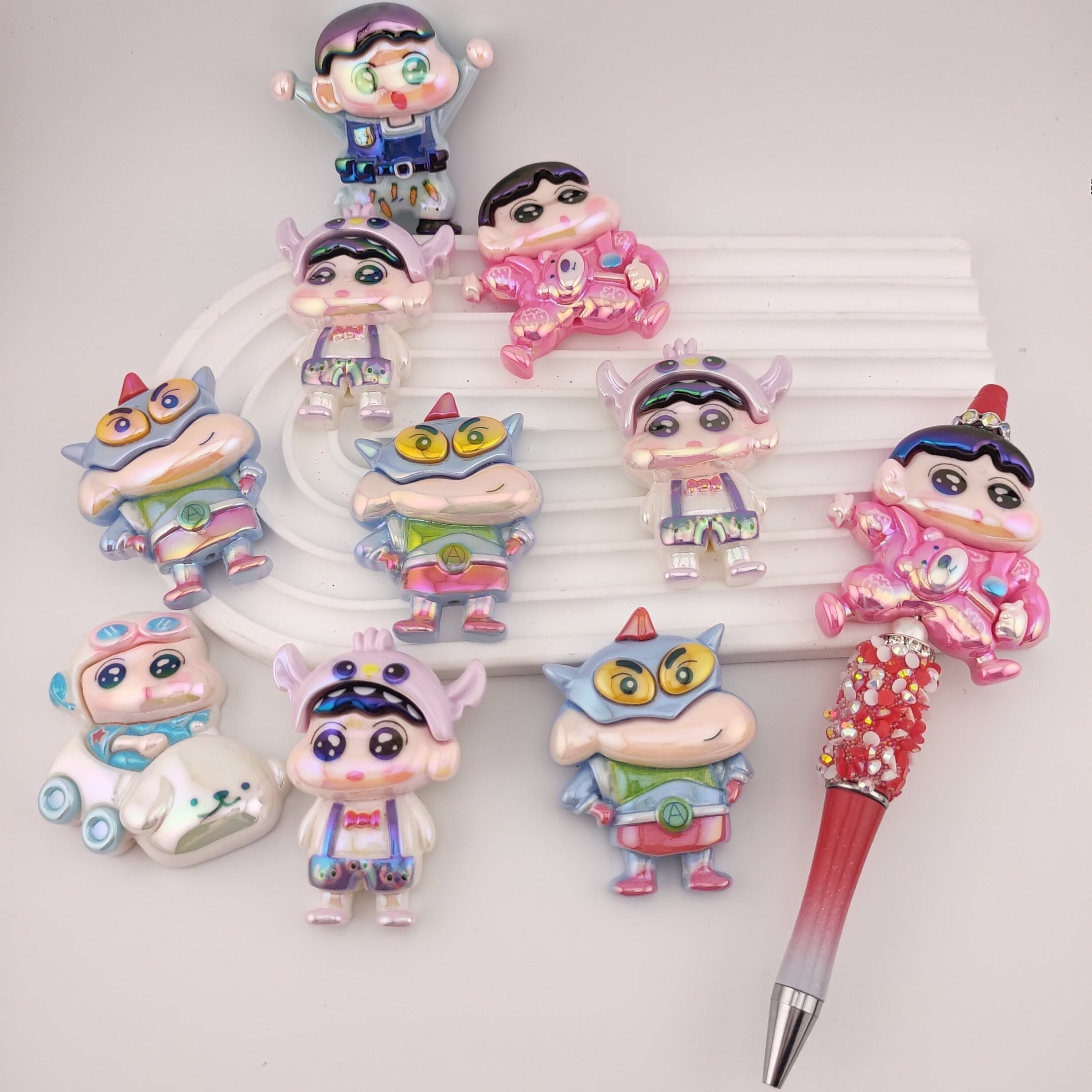 42MM Cartoon Humanoid Crayon Shin-chan Resin Beads Fit For Beadable Pens