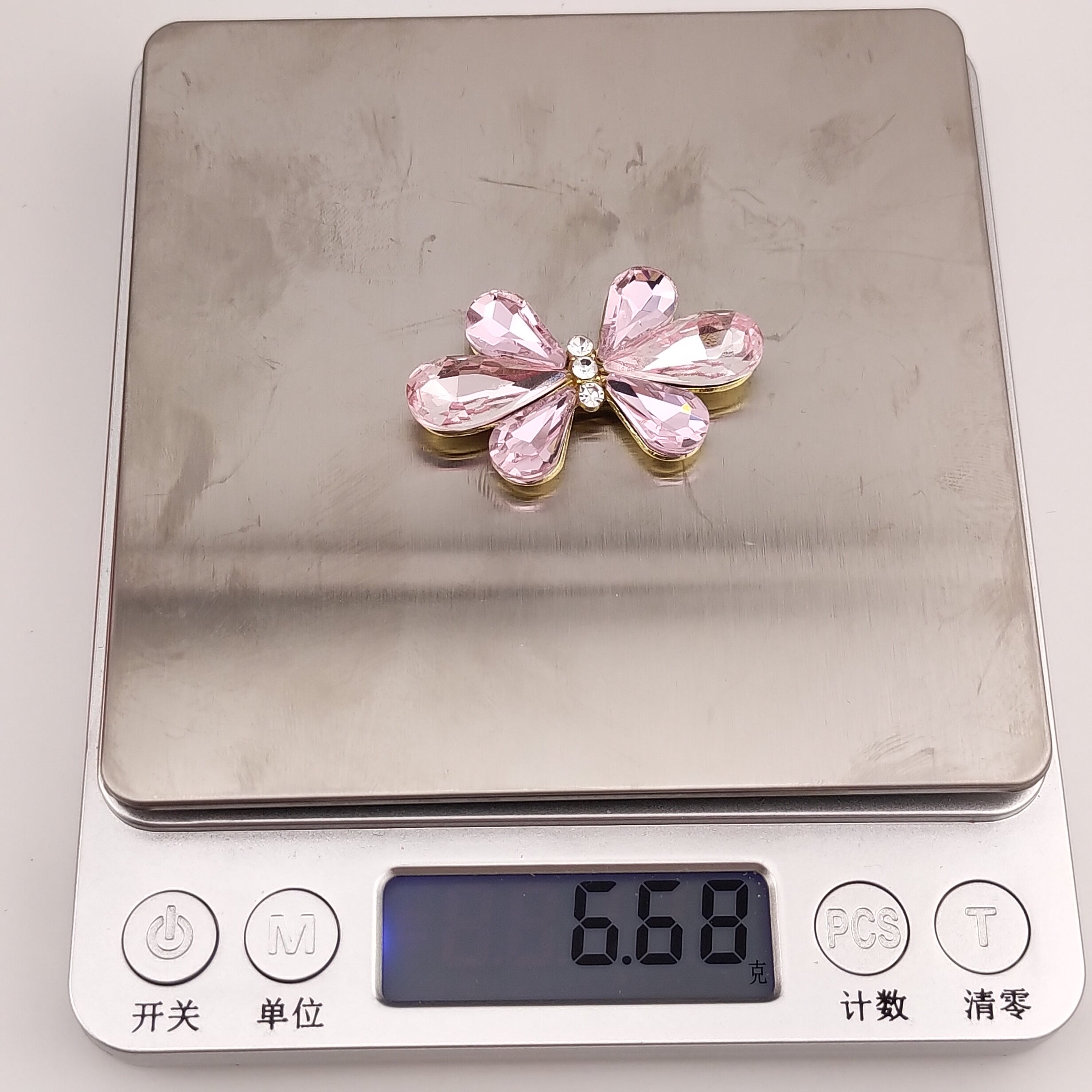 23.88MM 6 Petal Flowers Alloy Patch