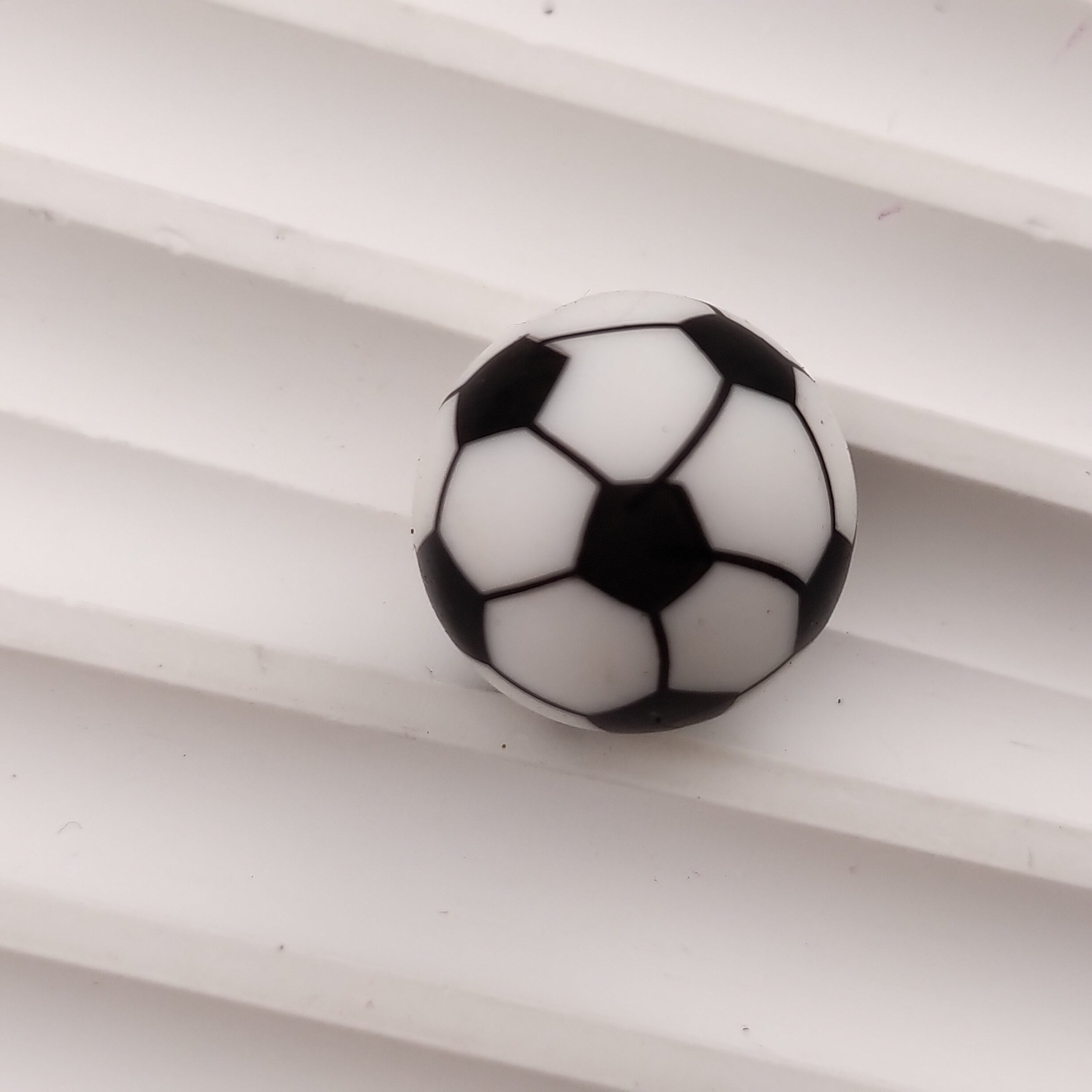 15MM Round Black&White Football Printed Silicone Beads Fit For Beadable Pens