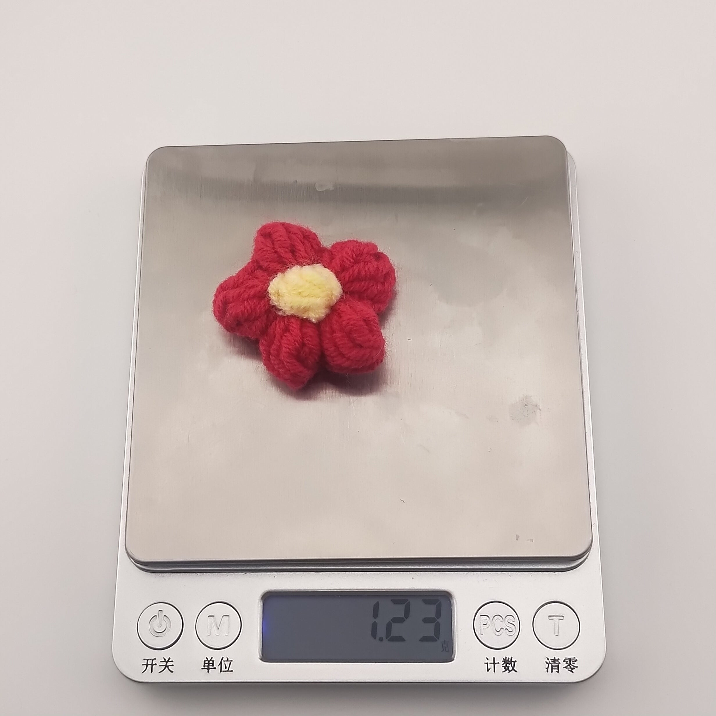 45MM knitted flowers