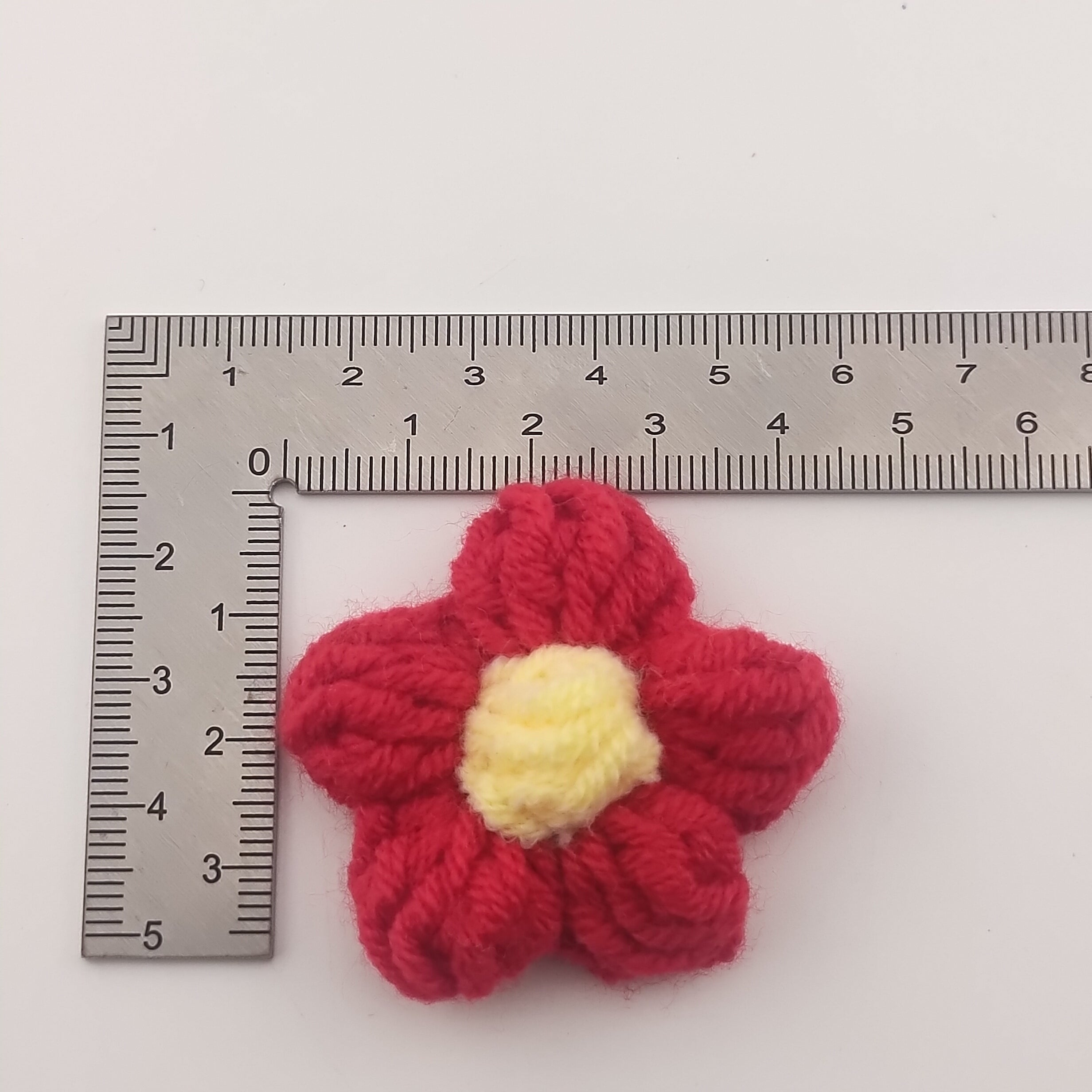 45MM knitted flowers