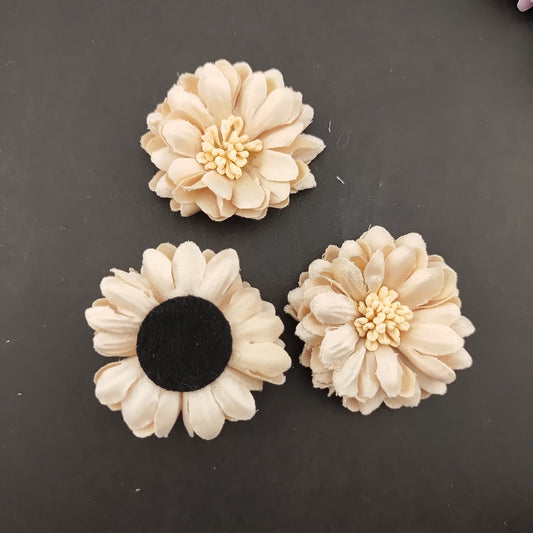 FS0944- 41MM - Three-Color Fabric Daisies