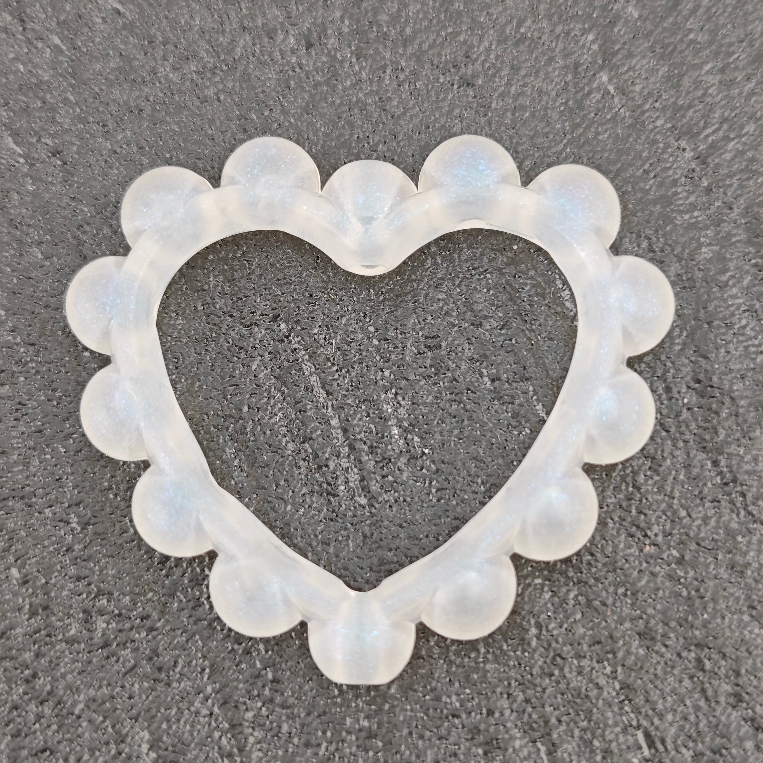 FS0846- 39MM Heart Frame Based beads Fit for Beadable Pens