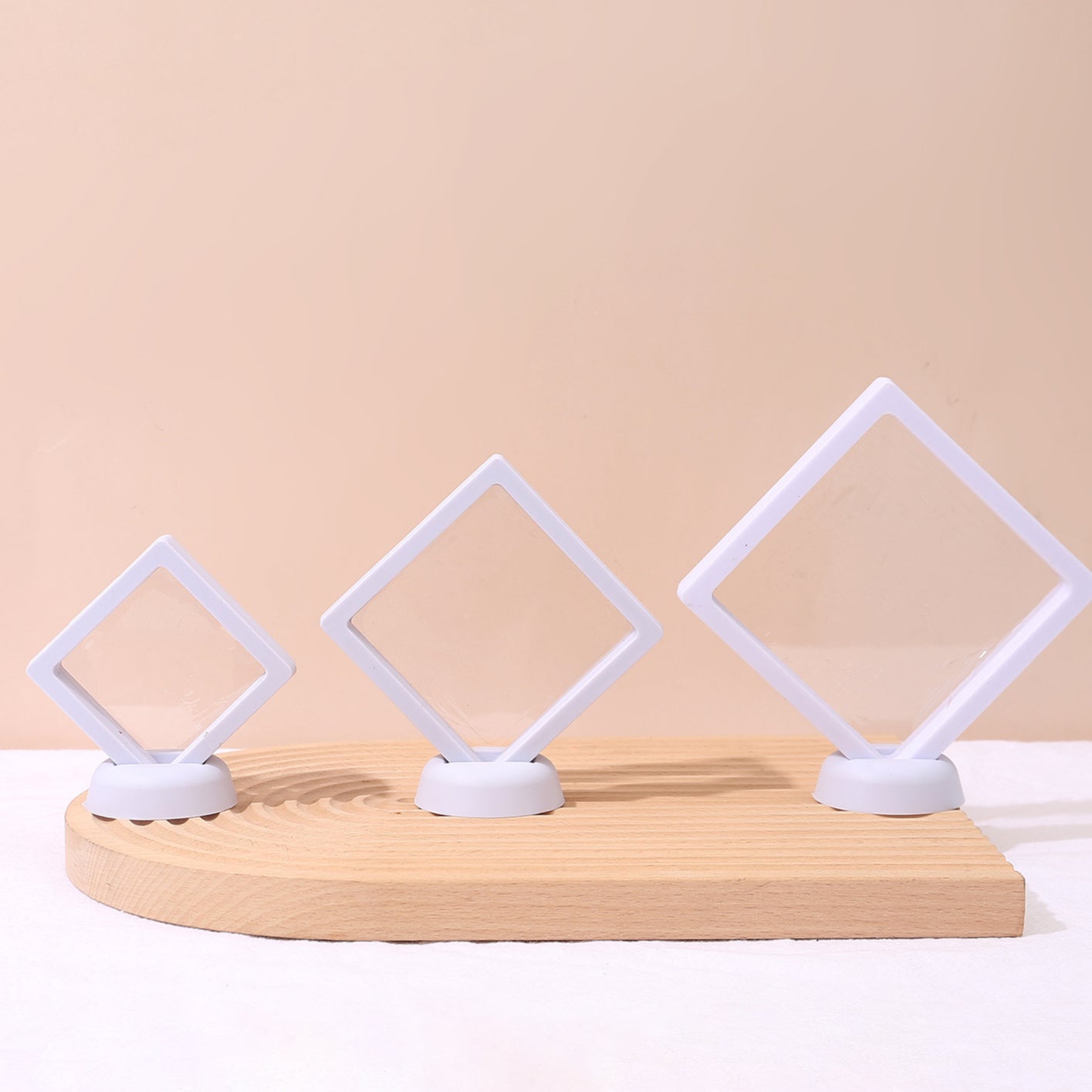[KM6951]-7*7*2cm,[KM6952]-9*9*2cm,[KM6953]-11*11*2cm, PE Square Suspended Box Jewelry Box, Small Jewelry Ring Box, Suspended Anti-oxidation Exquisite Display Box, [KM6954]- 5.5*5.5*1.7cm Round Stands