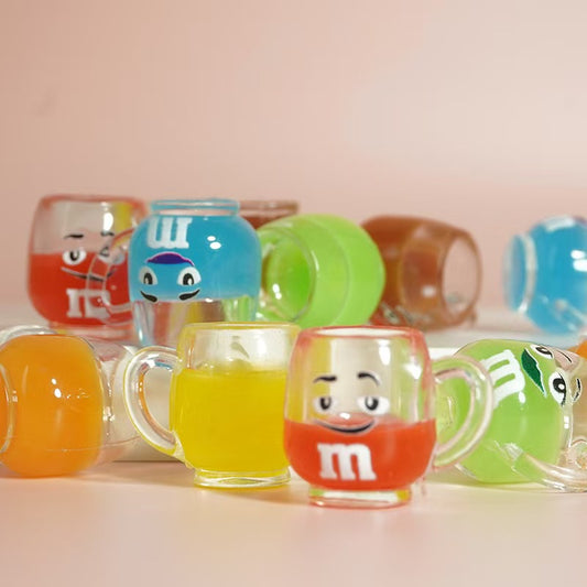 FS2490- M&M's Glow-In-The-Dark Cup