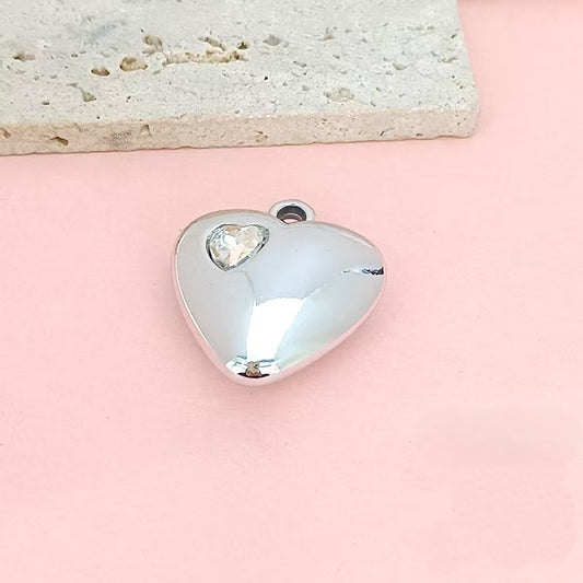 FS5165- Heart-Shaped Diamond-Encrusted Pendant