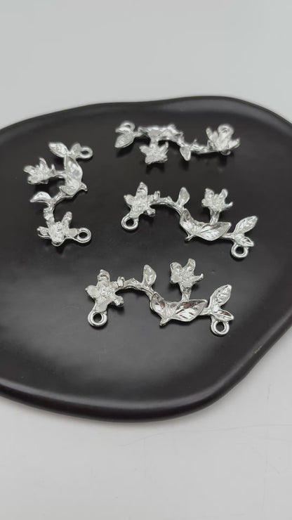 FS5384- 44mm 2 hole Metal Flowers