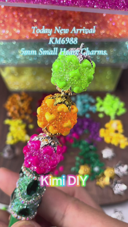 Video- [KM6993]- 21mm Love Heart Facny Sugar Beads