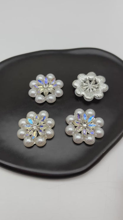 FS5381-29mm Flower Pearl Diamonds  Metal Charms